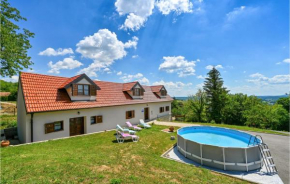 Stunning home in Breznicki Hum with WiFi, Outdoor swimming pool and 4 Bedrooms